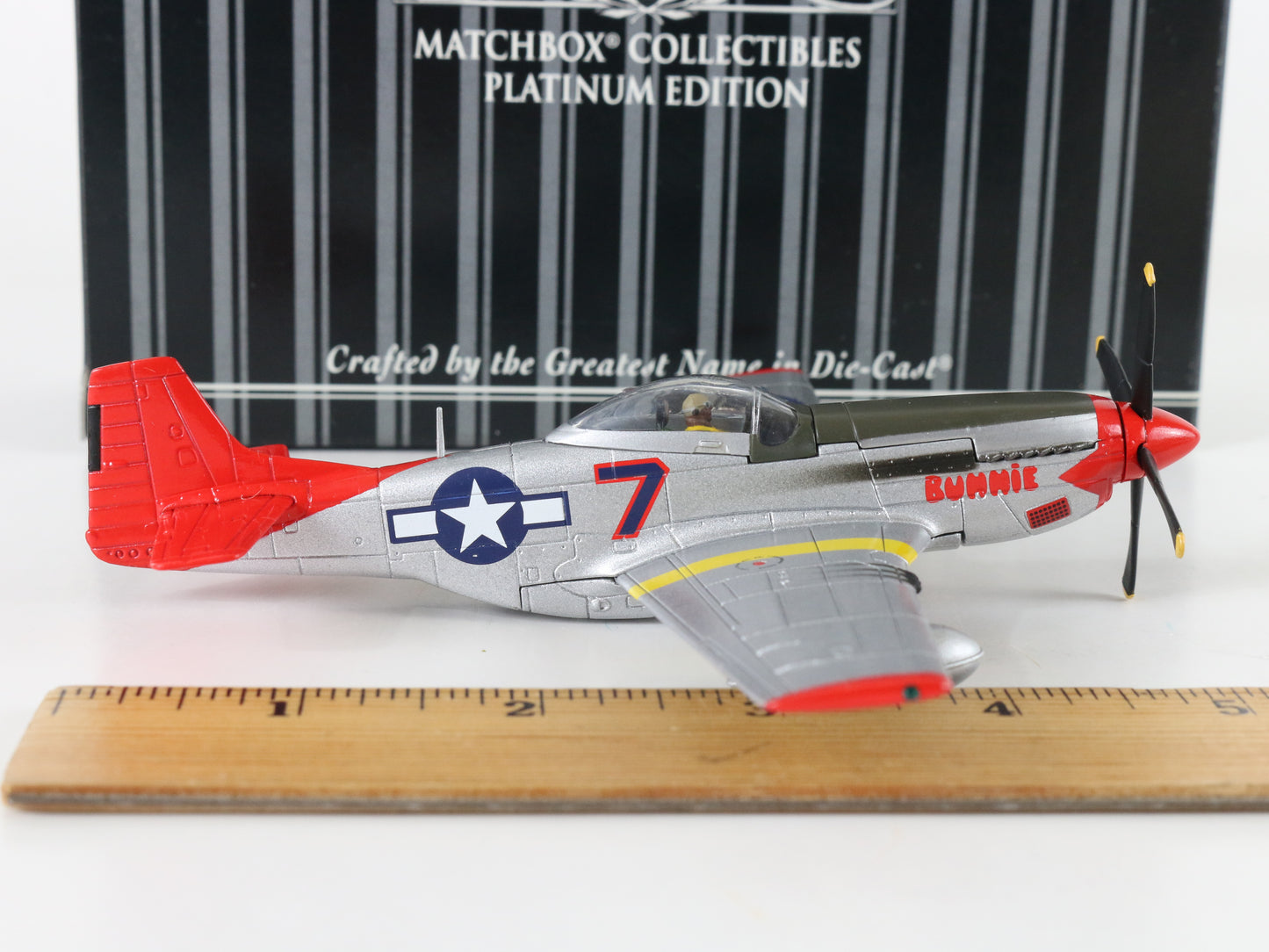 North American P-51d Mustang Fighter Plane WW2 Platinum Matchbox 1:72 92098