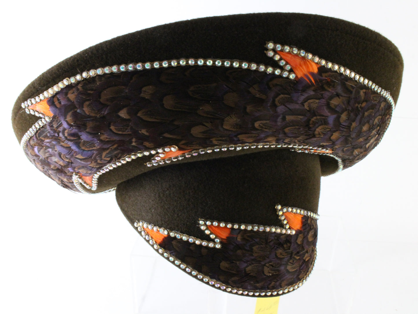 Jack Mcconnell New York Ladies Brown Felt Hat W/ Feathers 7 1/8 57cm