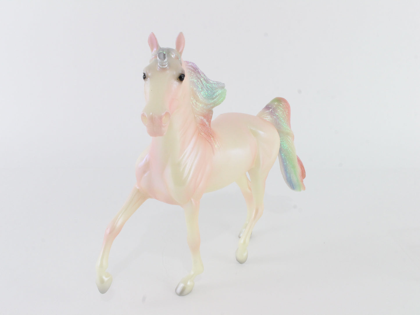 Skyler Pearlescent Pink Unicorn Breyer Classic Size Horse BROKEN HORN