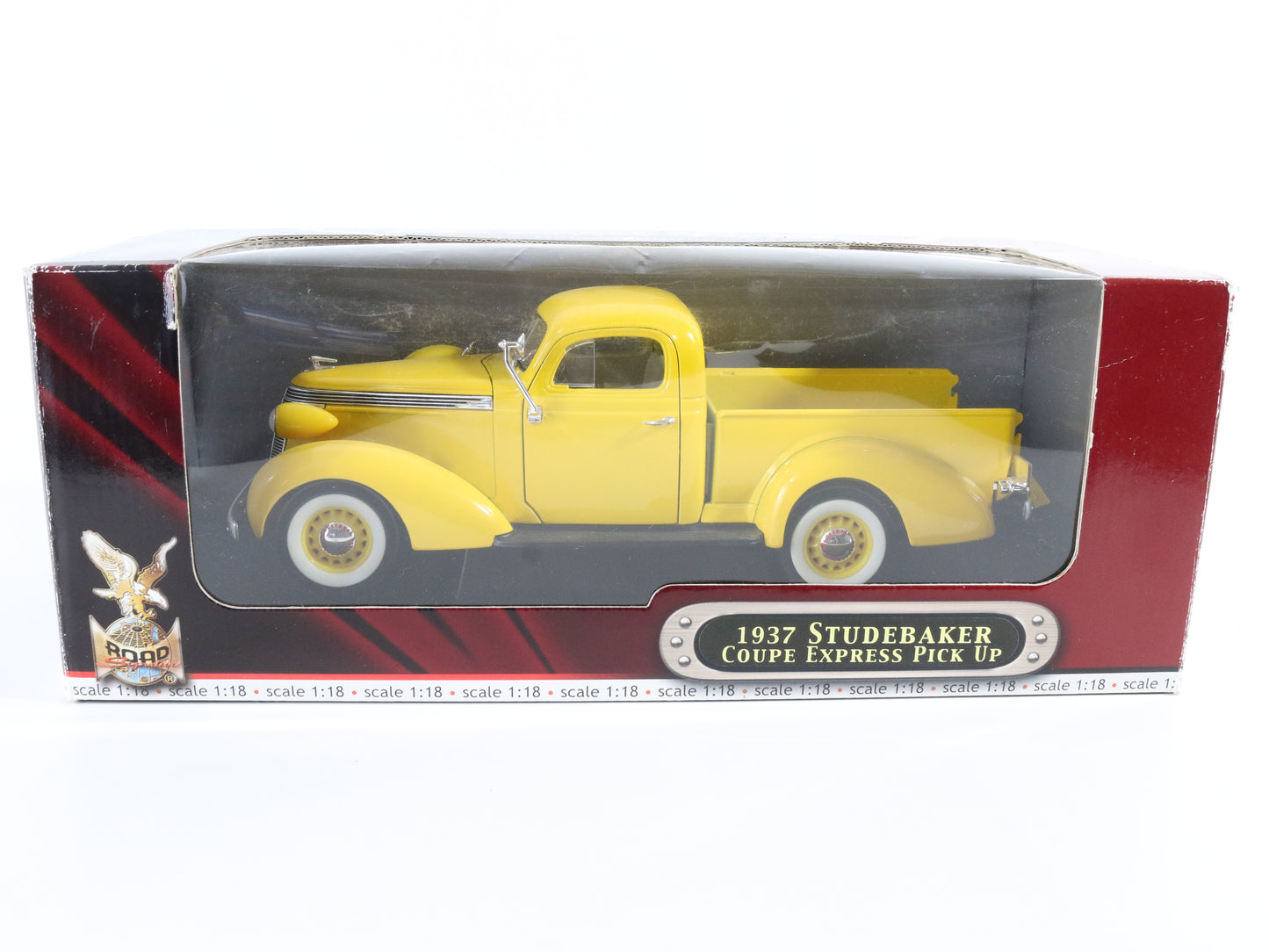 1937 Studebaker Coupe Express Pick Up Truck Road Signature 1:18 Model Car 92458