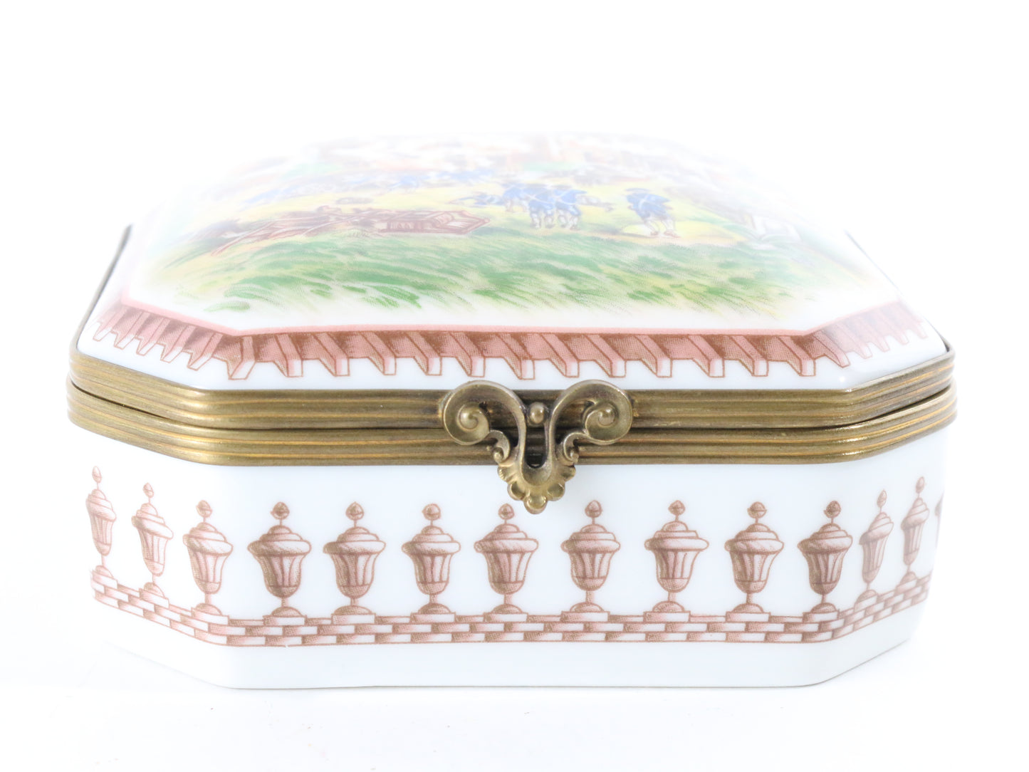 Cliveden 1763 Porcelain Box Porcelaine De Paris 1974 1466/2500