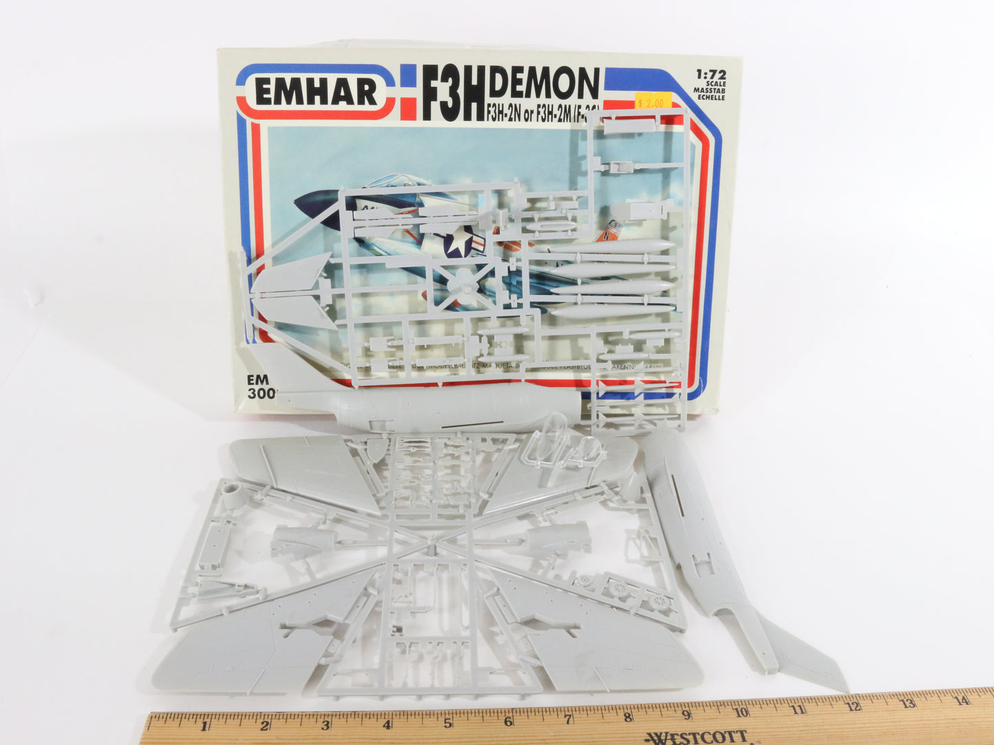 F3h Demon F3h-2n F3h-2m (f-3c) Fighter Jet Airplane EMHAR Kit 1:72 Em3002