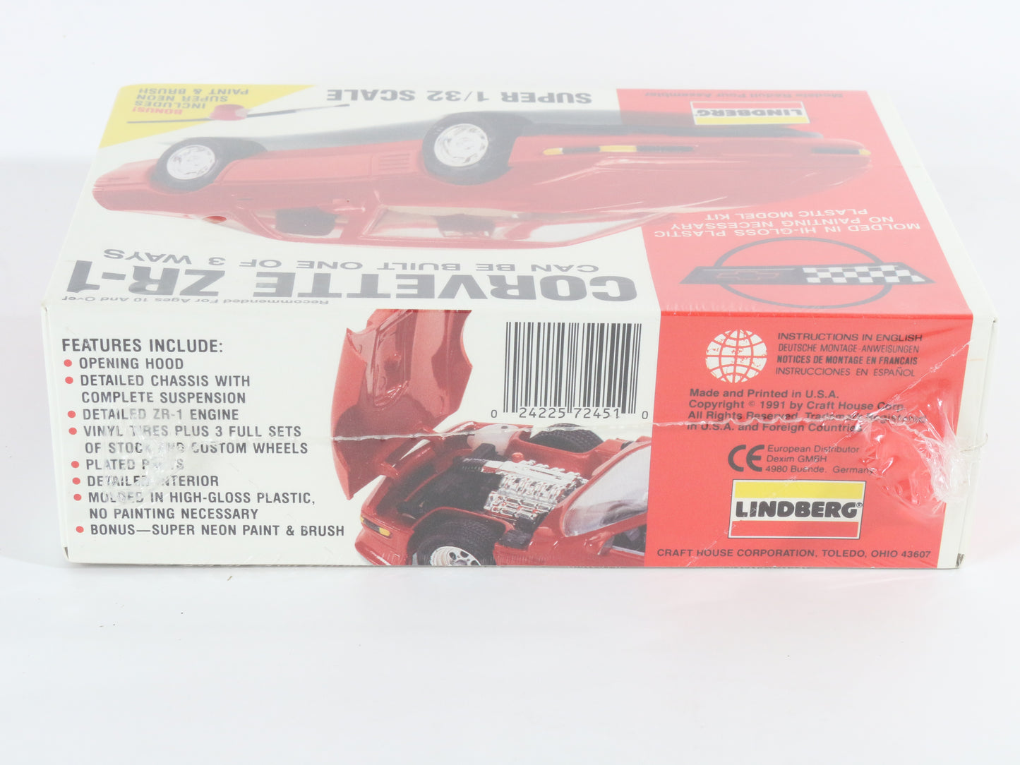 Chevrolet Corvette ZR-1 Plastic Model Car Kit Lindberg 1:32 72451