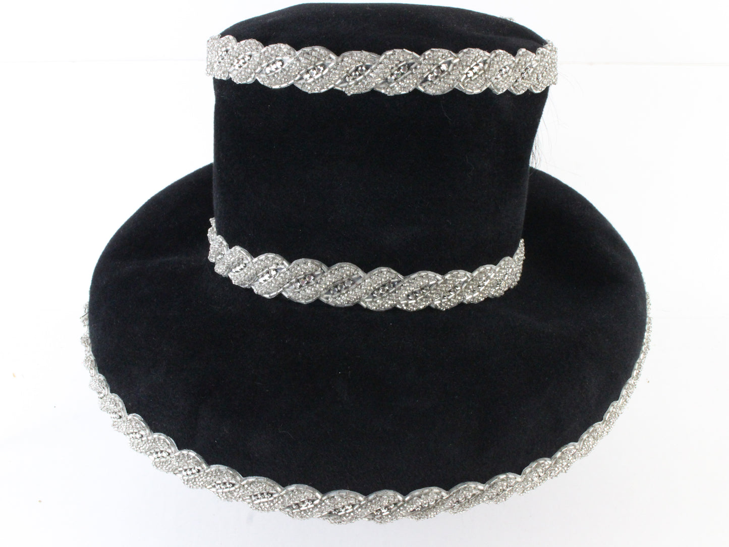 Eve Andrea Ladies Elegant Boutique Black Felt Hat W/ Beading Feather 7 1/8 57cm