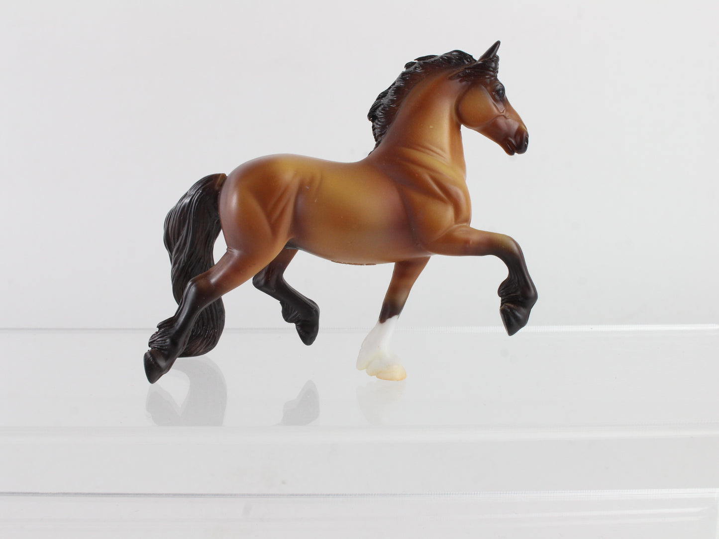 Cob Dun Fresian Horse Breyer #5955 Stablemates