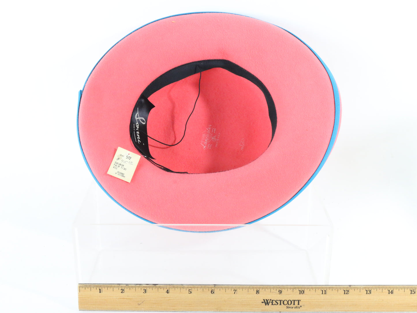 Sonni of California Ladies Boutique Salmon Pink Hat W/ Ribbons 6 7/8 55cm