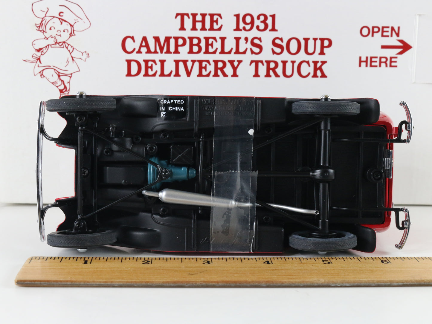 1931 Campbells Soup Delivery Truck Red & Black Danbury Mint 1:24 Model Car