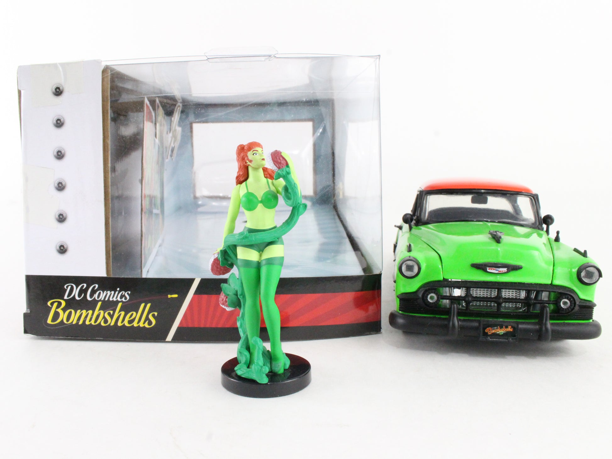 Poison Ivy 1953 Chevy Bel Air DC Comics Bombshells Jada 1:24 Scale Model 30457