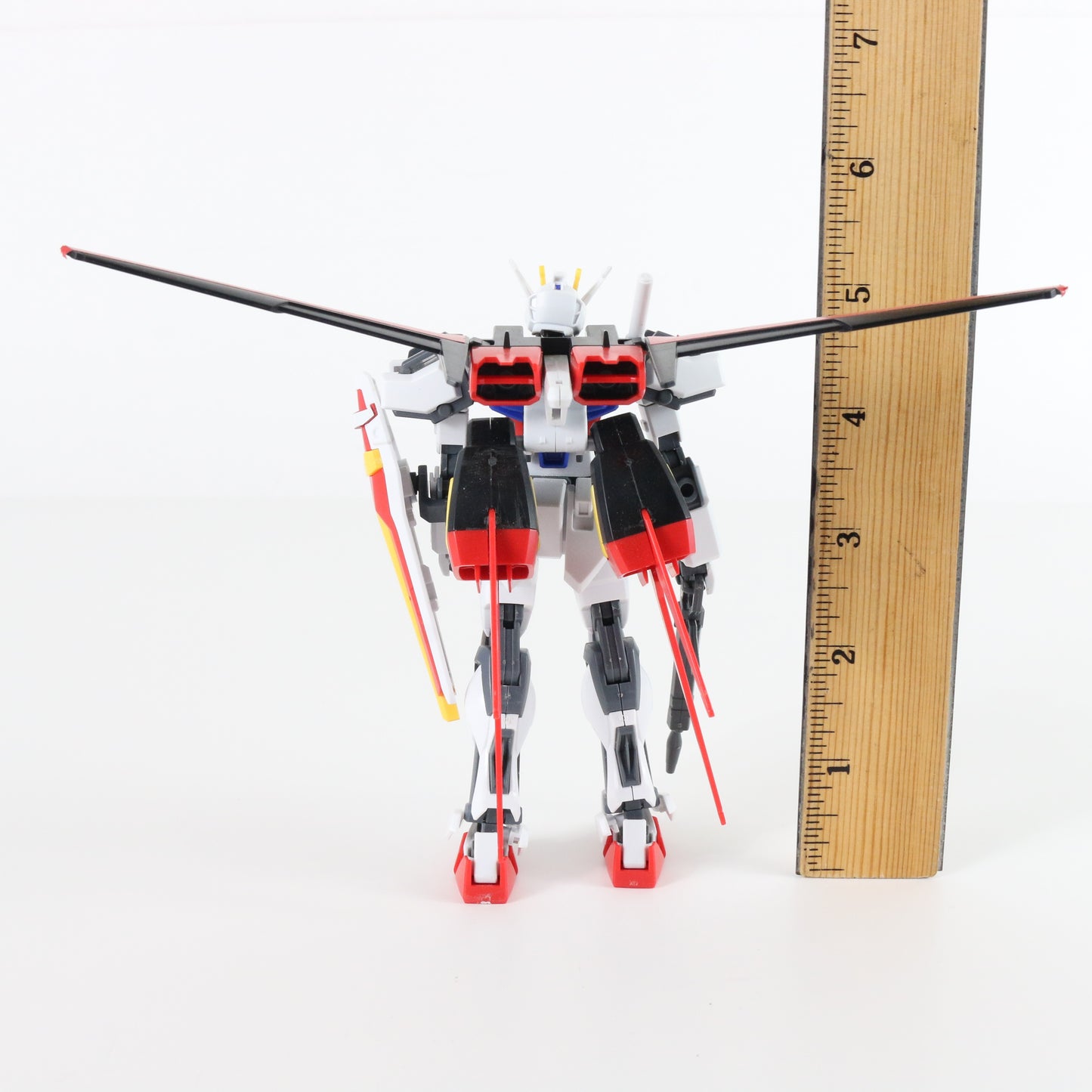 Aile Strike Gundam Mobile Suit Hg Bandai 1:144 Model BUILT