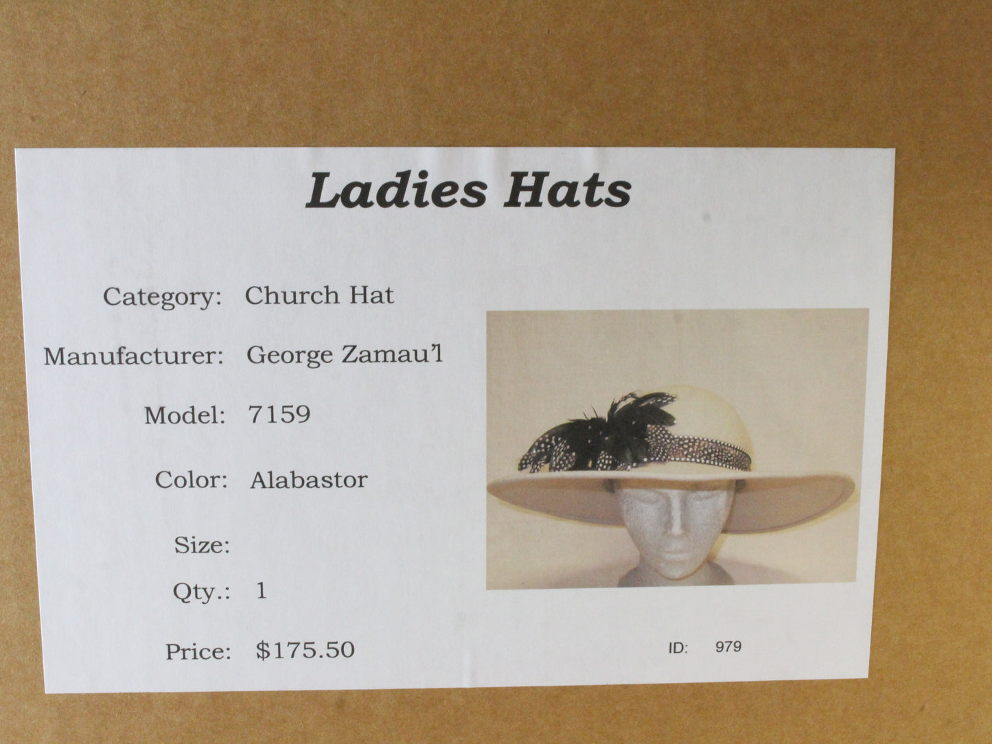 George Z'amaul New York Ladies Alabaster Gray Felt Hat W/ Feathers 7 1/8 57cm