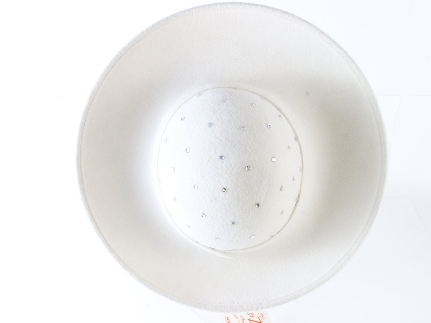 George Zamaul Ladies Elegant Couture White Felt Hat W/ Rhinestones 7 1/8 57cm