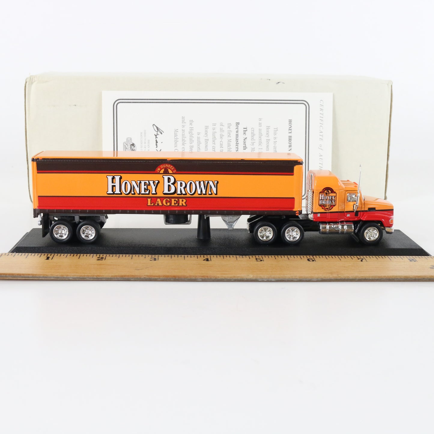 Mack Truck & Trailer Honey Brown Lager Na Brewmasters Matchbox 1:100 CCY05-m