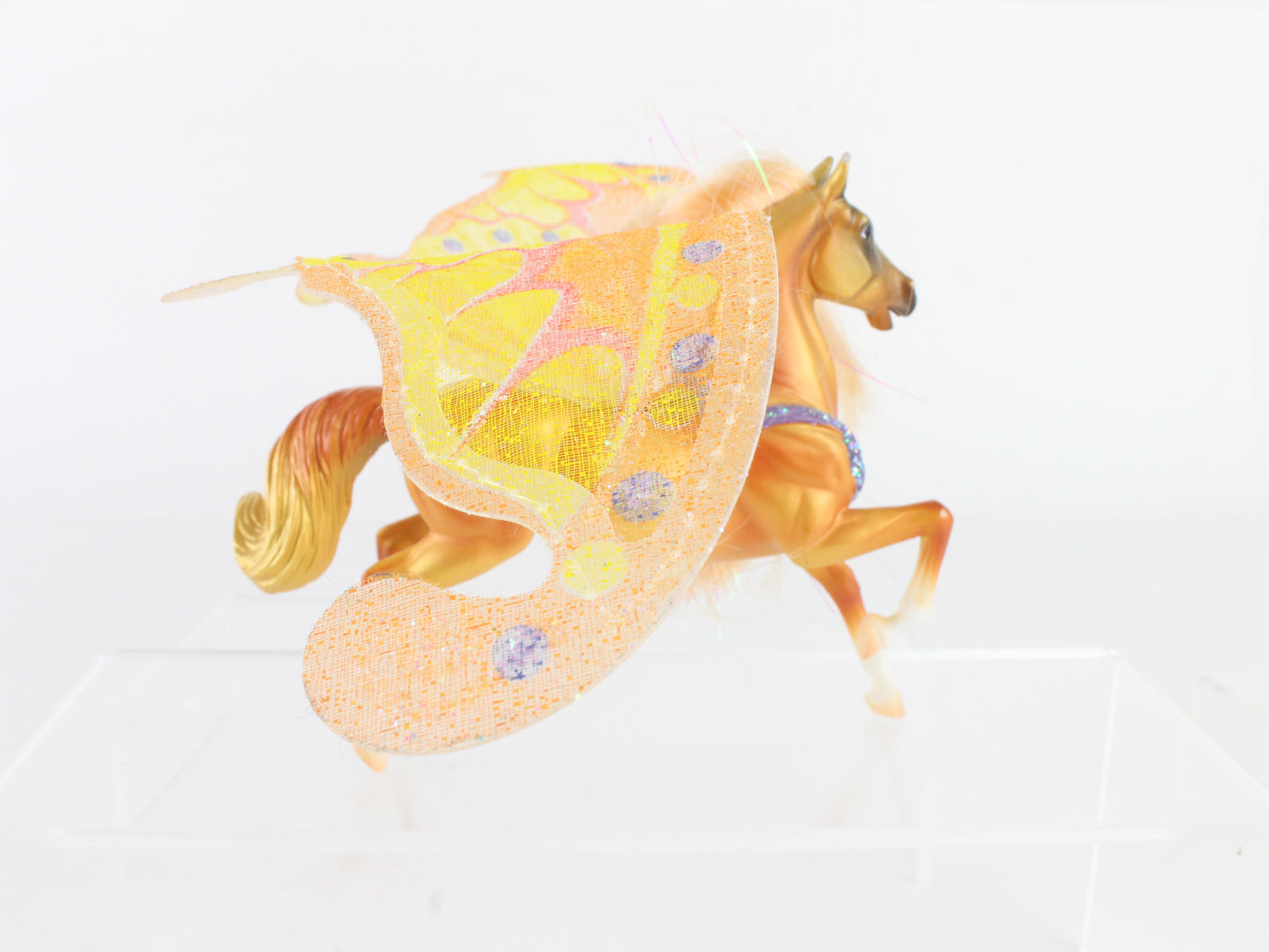 Wind Dancers Sirocco Pegasus Breyer Model Horse NO BOX #100103