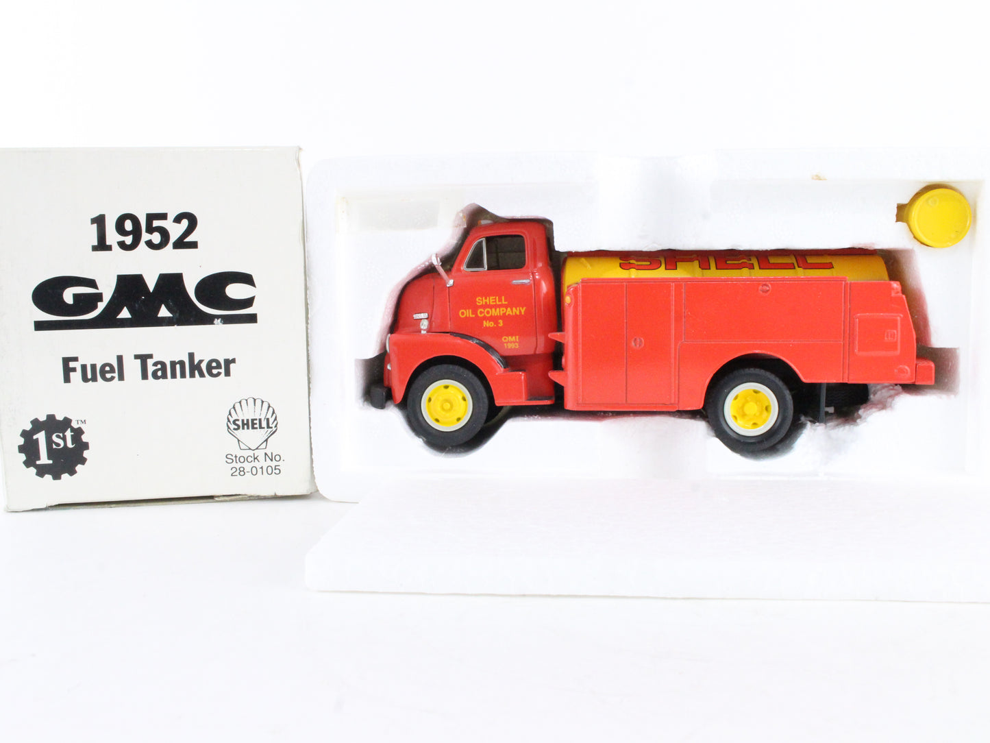 1952 GMC Fuel Tanker Shell First Gear 1:34 Scale Model 28-0105