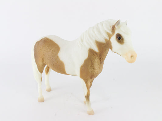 Misty Of Chincoteague Matte Palomino Tobiano Breyer #1157 2013 Traditional Size