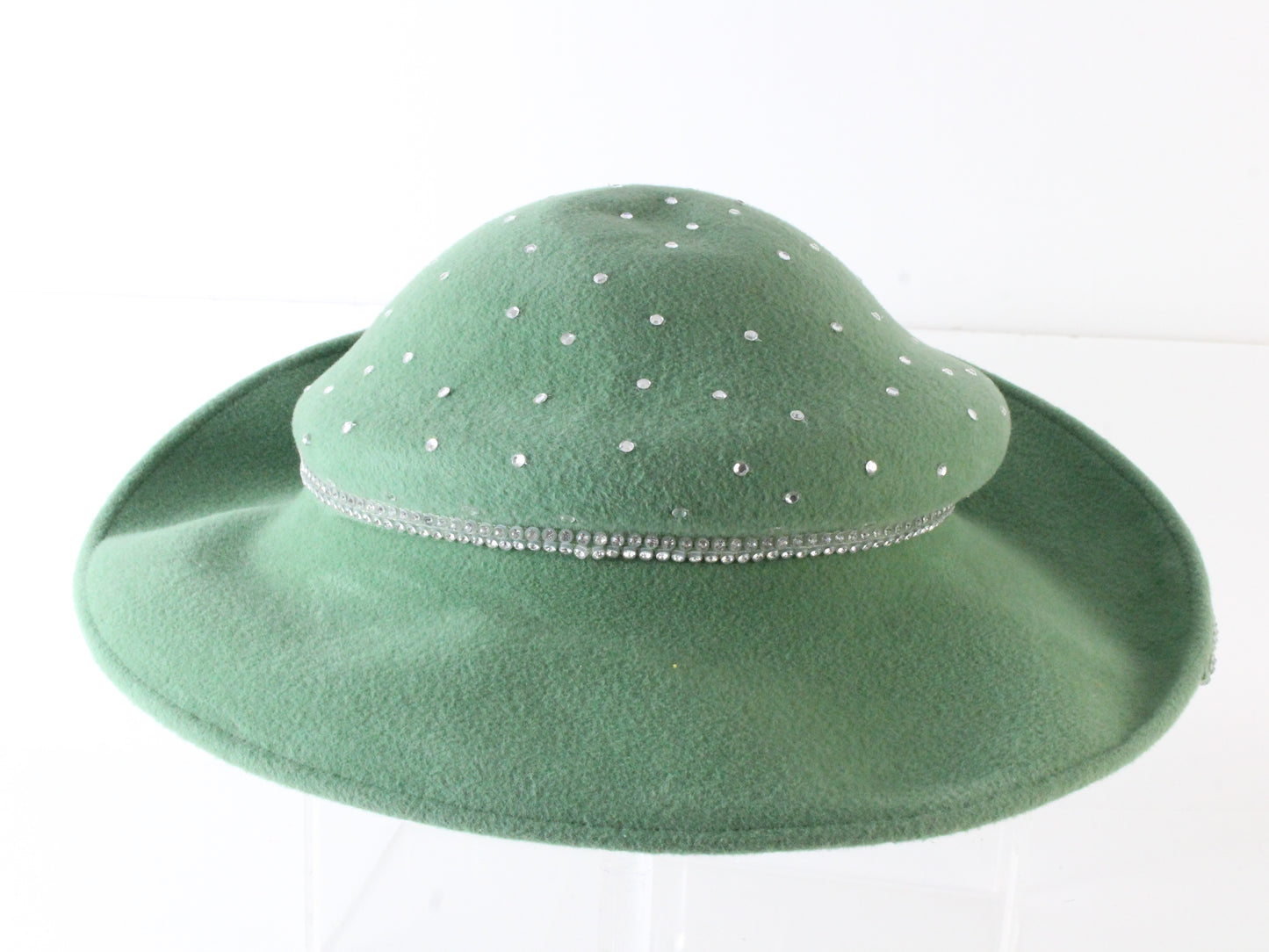 George Zamaul Couture Ladies Mint Green Felt Hat W/ Rhinestones 7 56cm