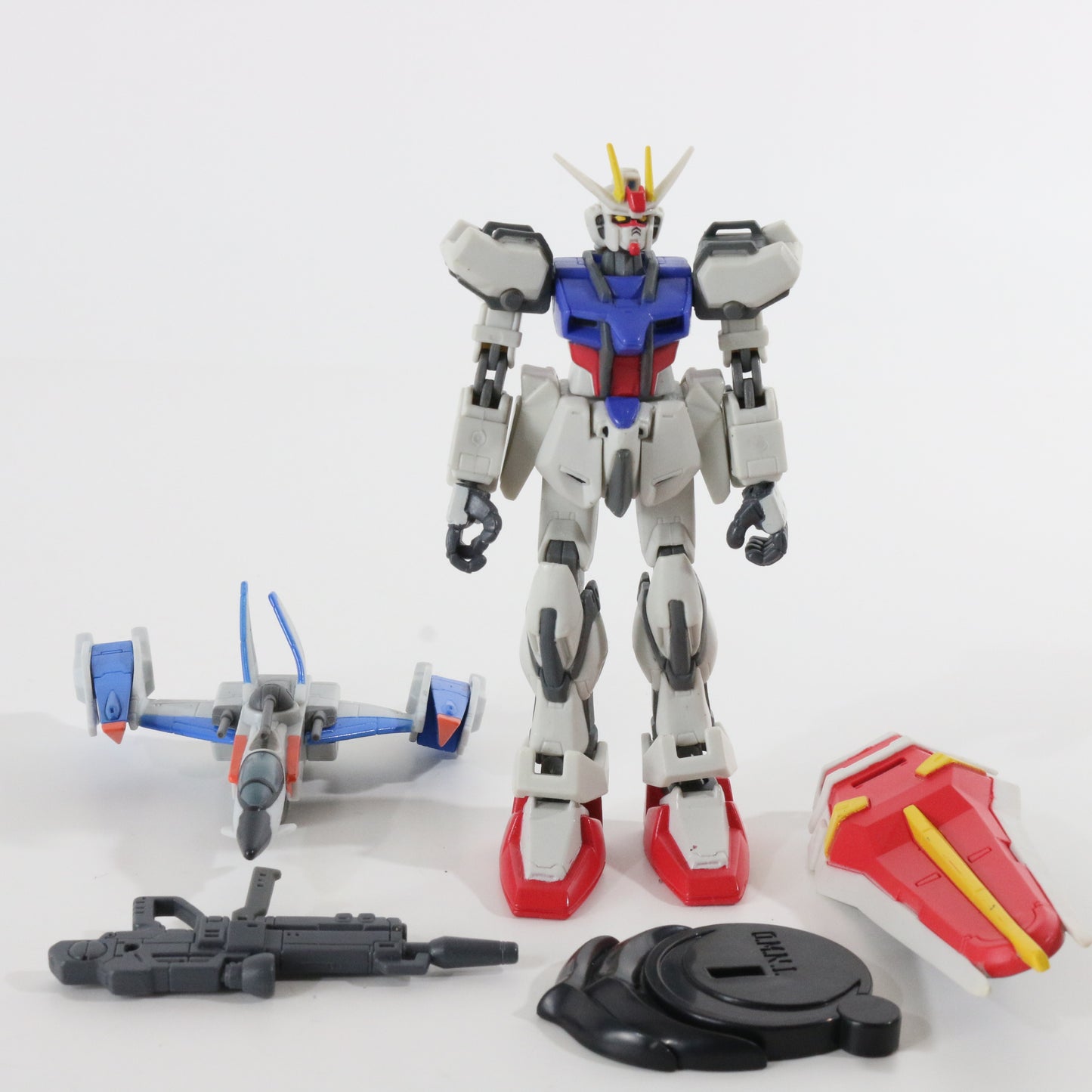 Gundam AT-X105 Aile Strike Mobile Suit Action Figure Bandai W/ Accessories