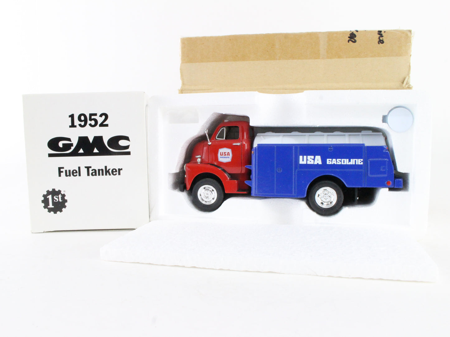 1952 GMC Fuel Tanker USA Gasoline First Gear 1:34 Scale Model 18-1614