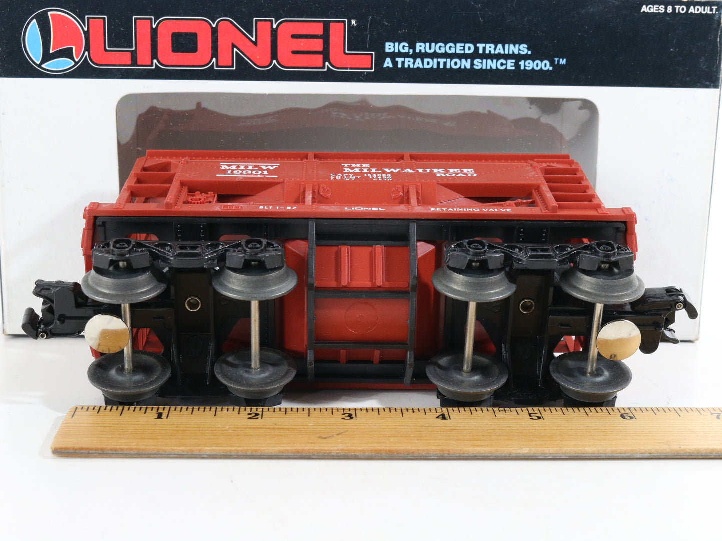 Lionel O 6-19301 Milwaukee Road Milw 19301 Plastic Ore Car