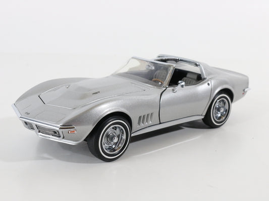 Franklin Mint 1:24 1968 Chevrolet Corvette Limited Ed Silver Model Car