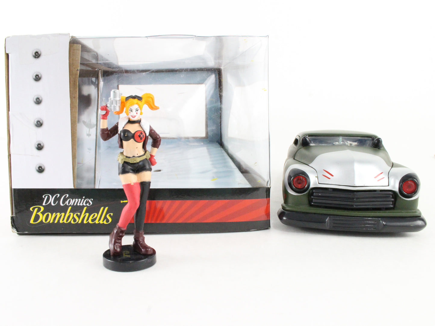 Harley Quinn 1951 Mercury Gotham Or Bust DC Comics Bombshells Jada 1:24 30456