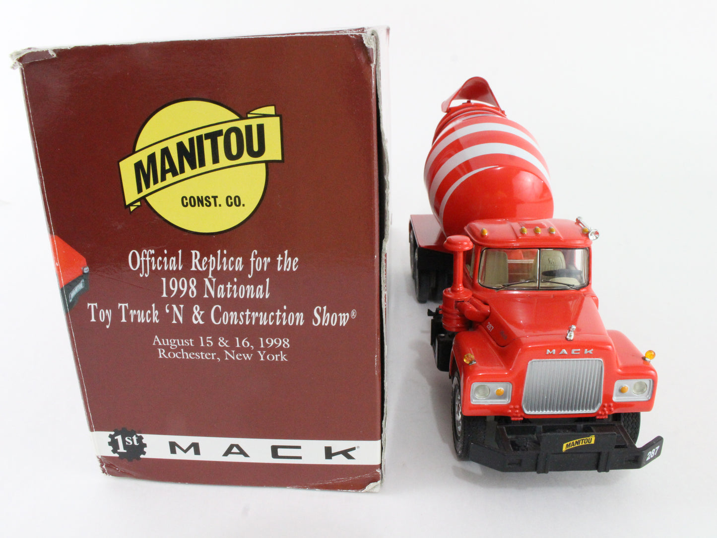 Mack R-Model Mixer Manitou First Gear 1:34 Model 19-2260