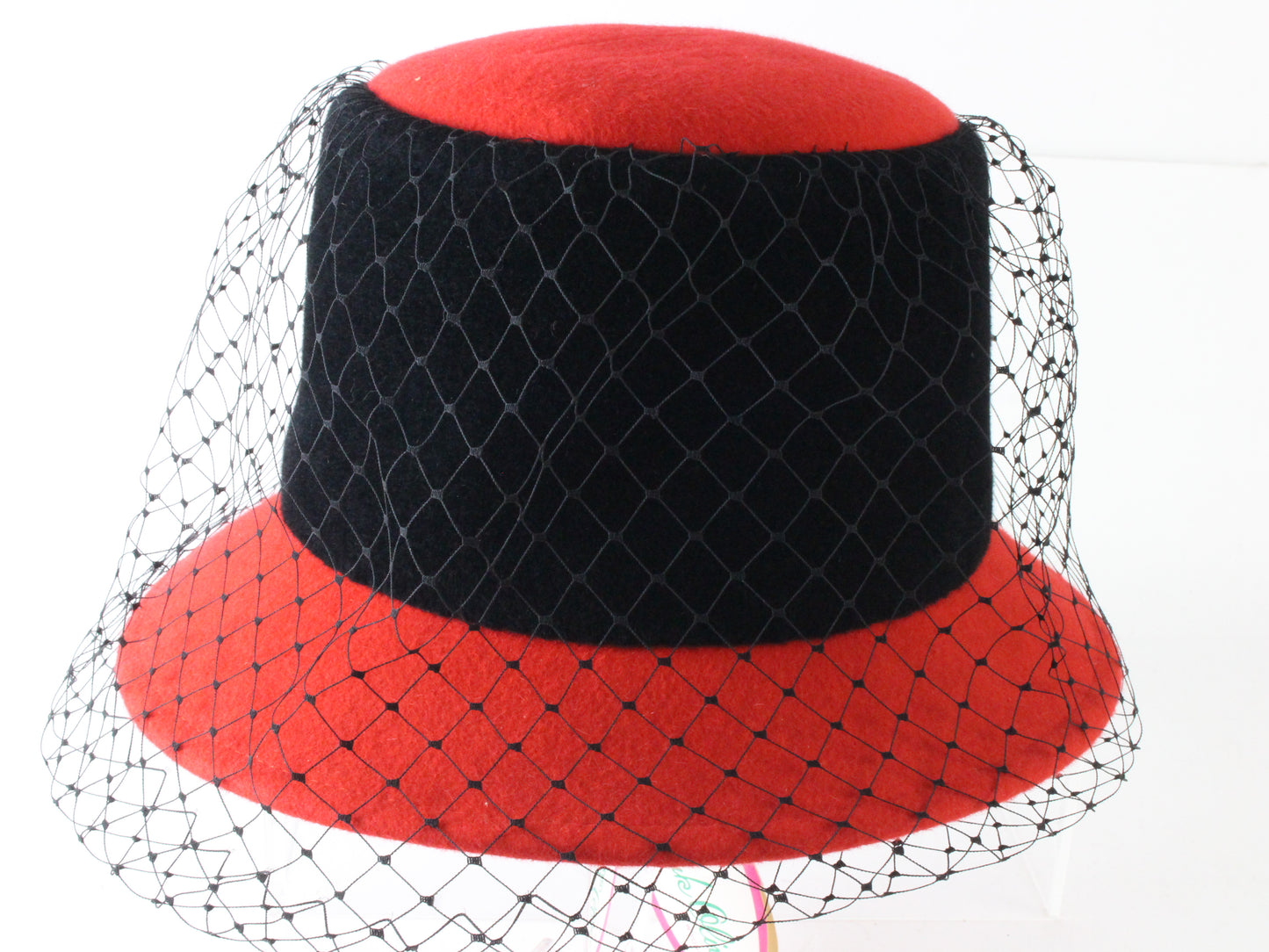 Frank Olive Private Collection Ladies Red and Black Felt Hat 7 56cm