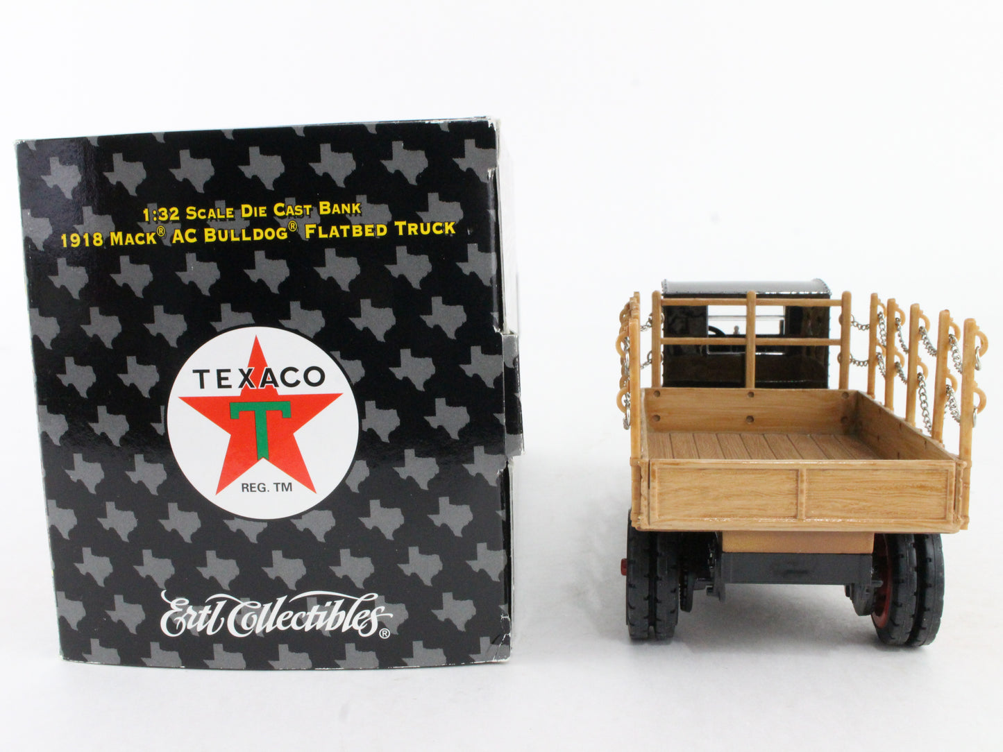 1918 Mack AC Bulldog Flatbed Truck Texaco ERTL 1:32 Scale Model 20432p