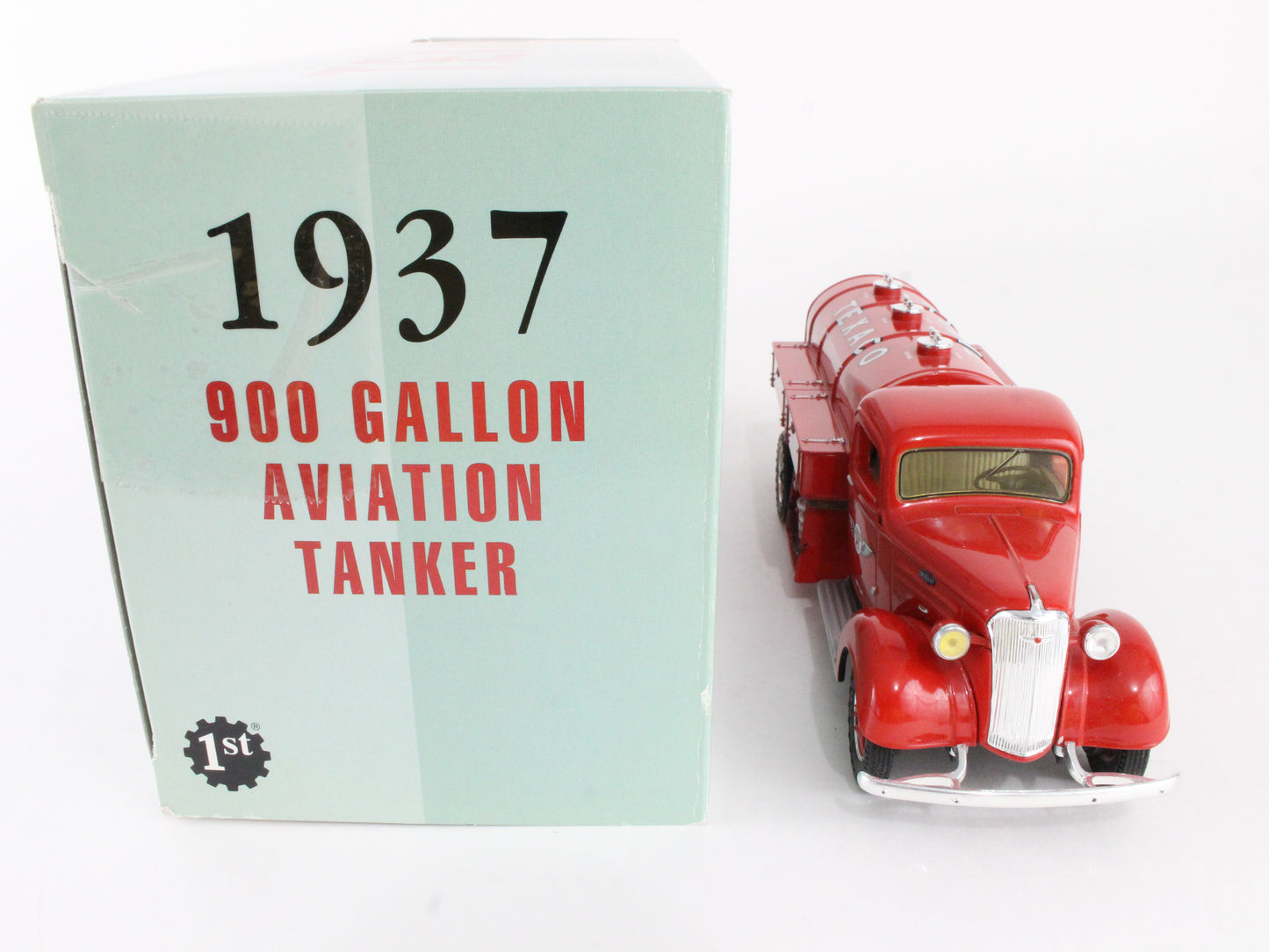 1937 900 Gallon Aviation Tanker Texaco #3 First Gear 1:30 Model 19-2667