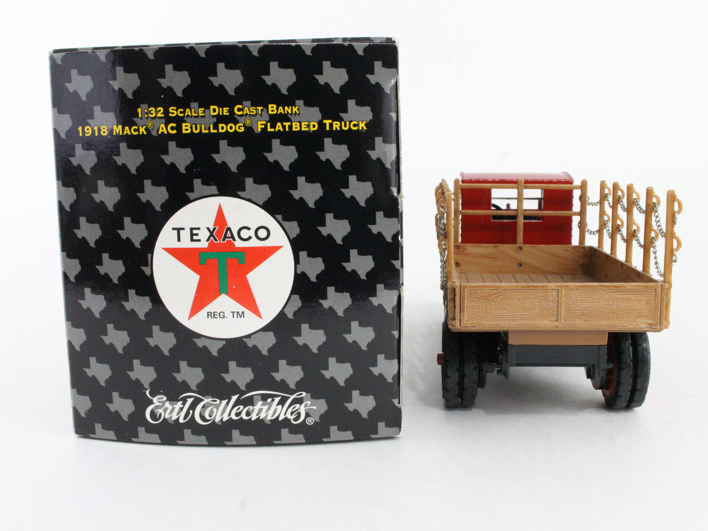 1918 Mack AC Bulldog Flatbed Truck Texaco ERTL 1:32 Scale Model 20210p