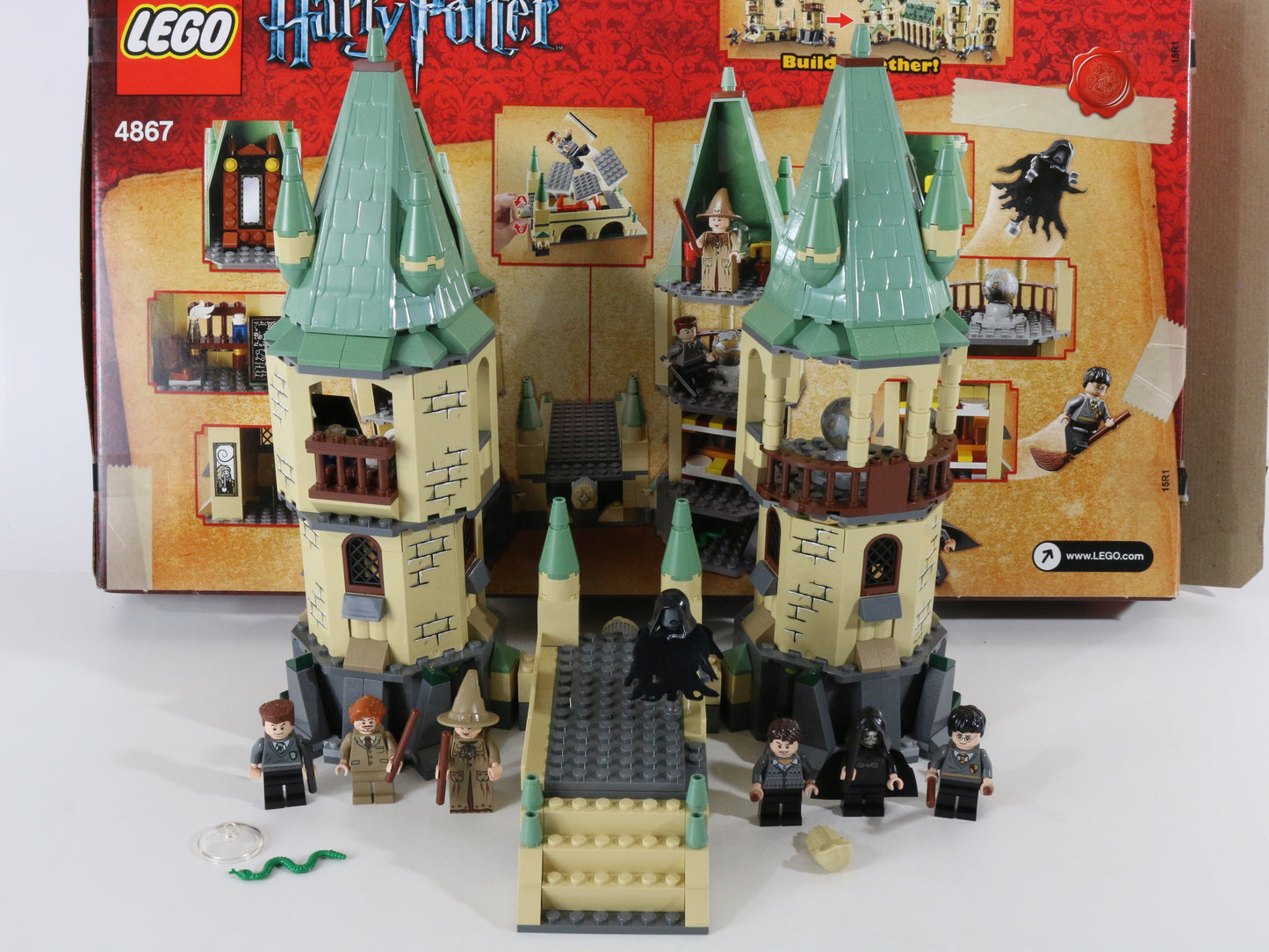 Lego Harry Potter Hogwarts School Of Wizardry Built Set 4867 + Box Instructions