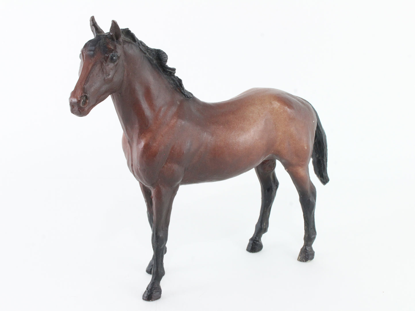 Brown American Quarter Horse Breyer Classic Size