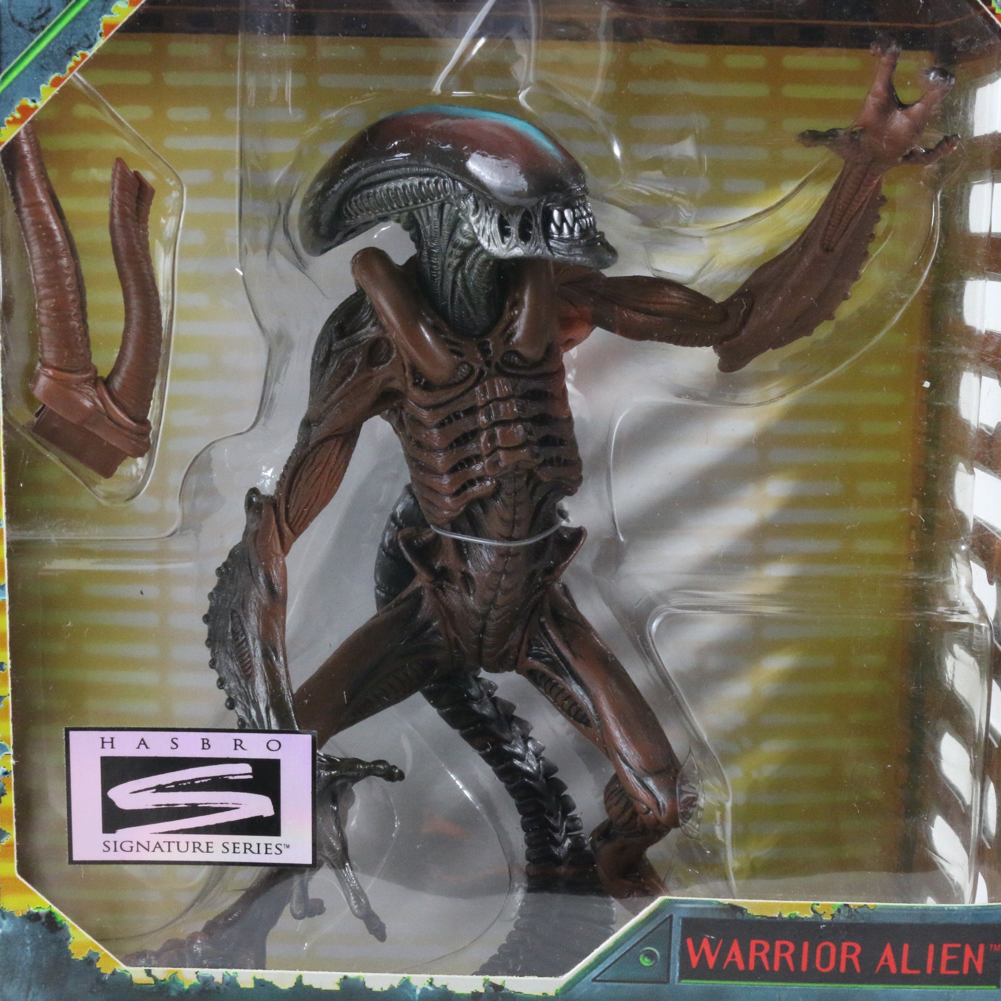 Alien Resurrection Warrior Alien Kenner Hasbro Signature Series Action Figure