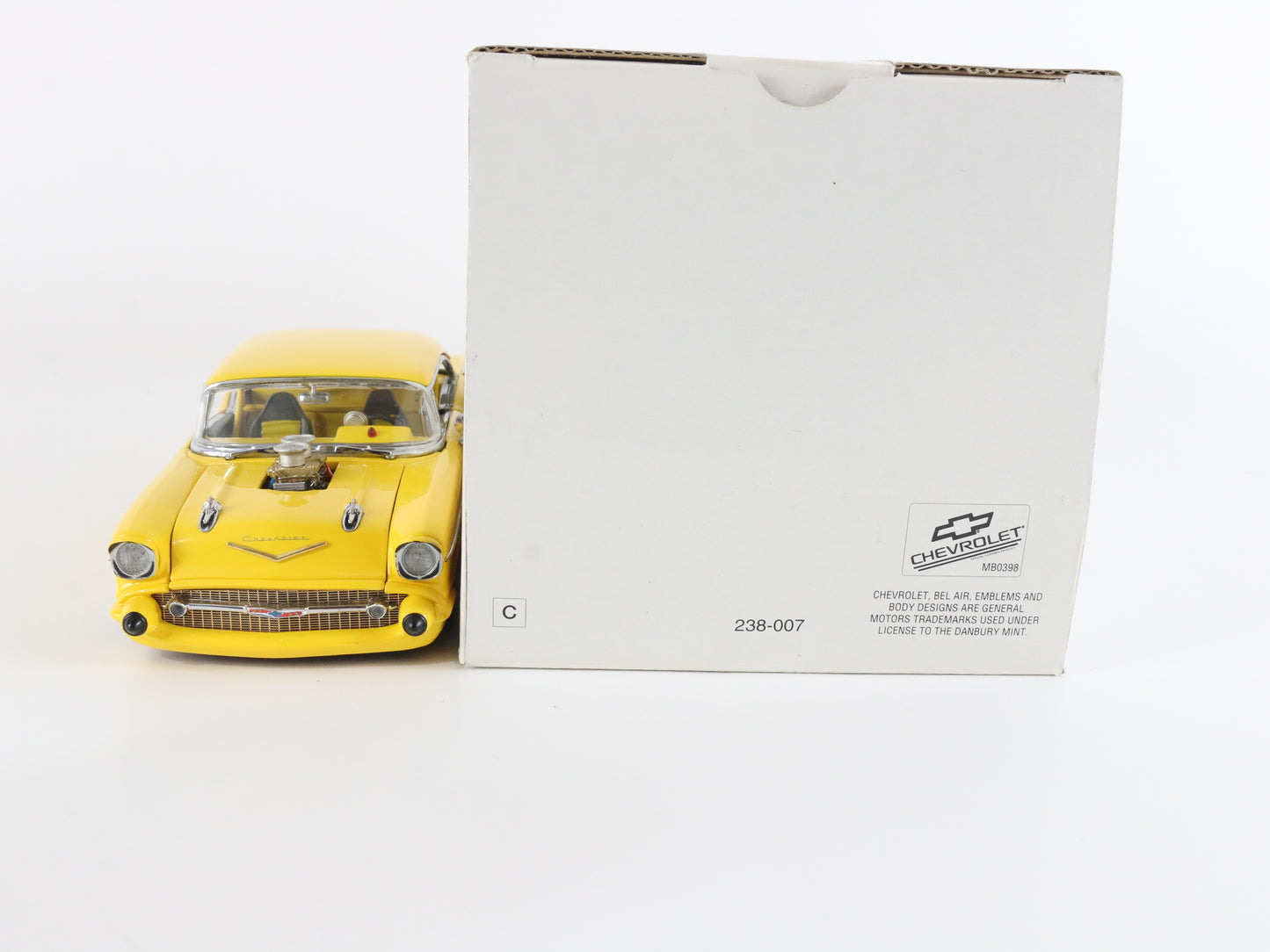 1957 Chevy Pro Street Hardtop Yellow Danbury Mint 1:24 Model Car