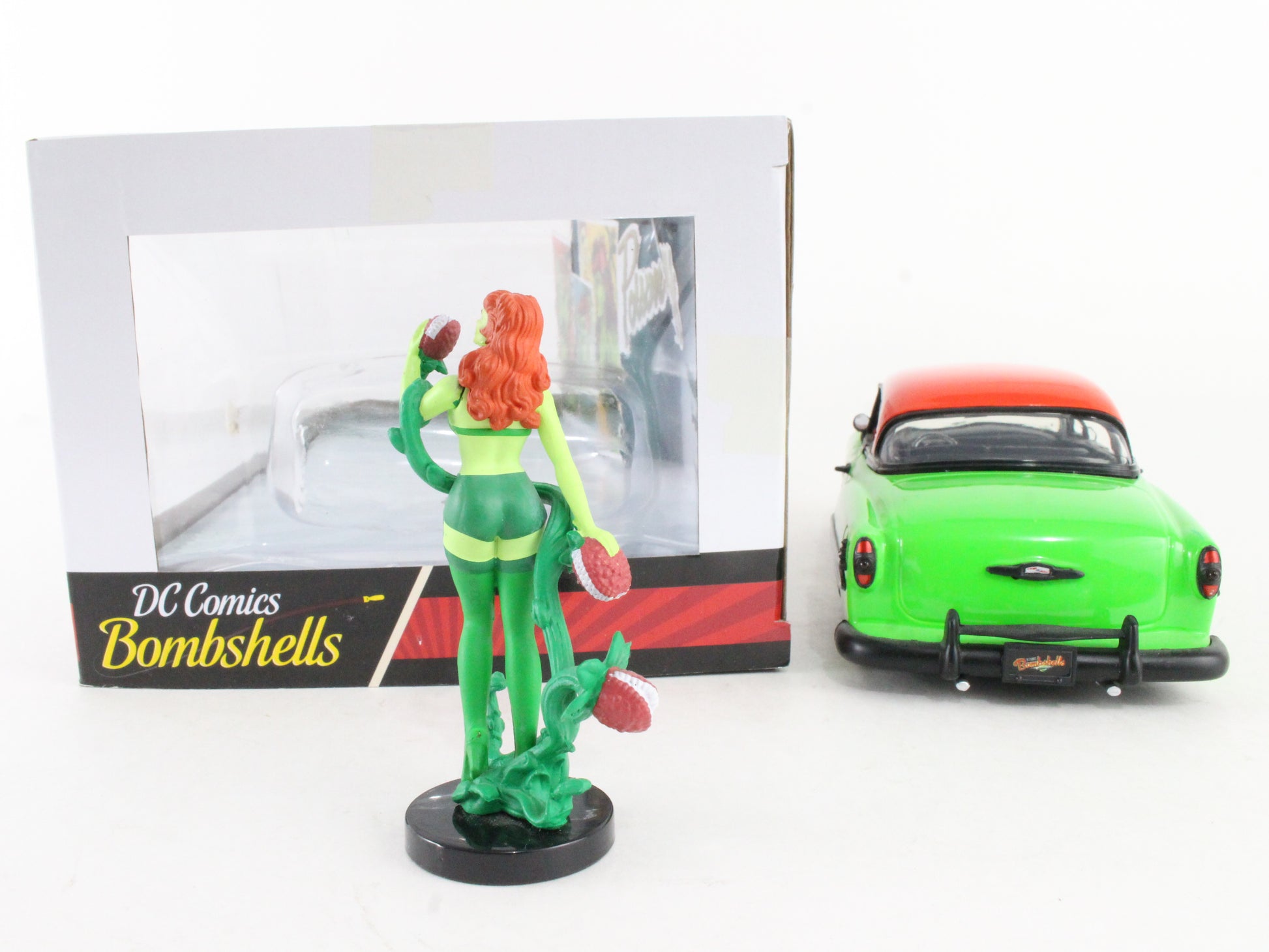 Poison Ivy 1953 Chevy Bel Air DC Comics Bombshells Jada 1:24 Scale Model 30458