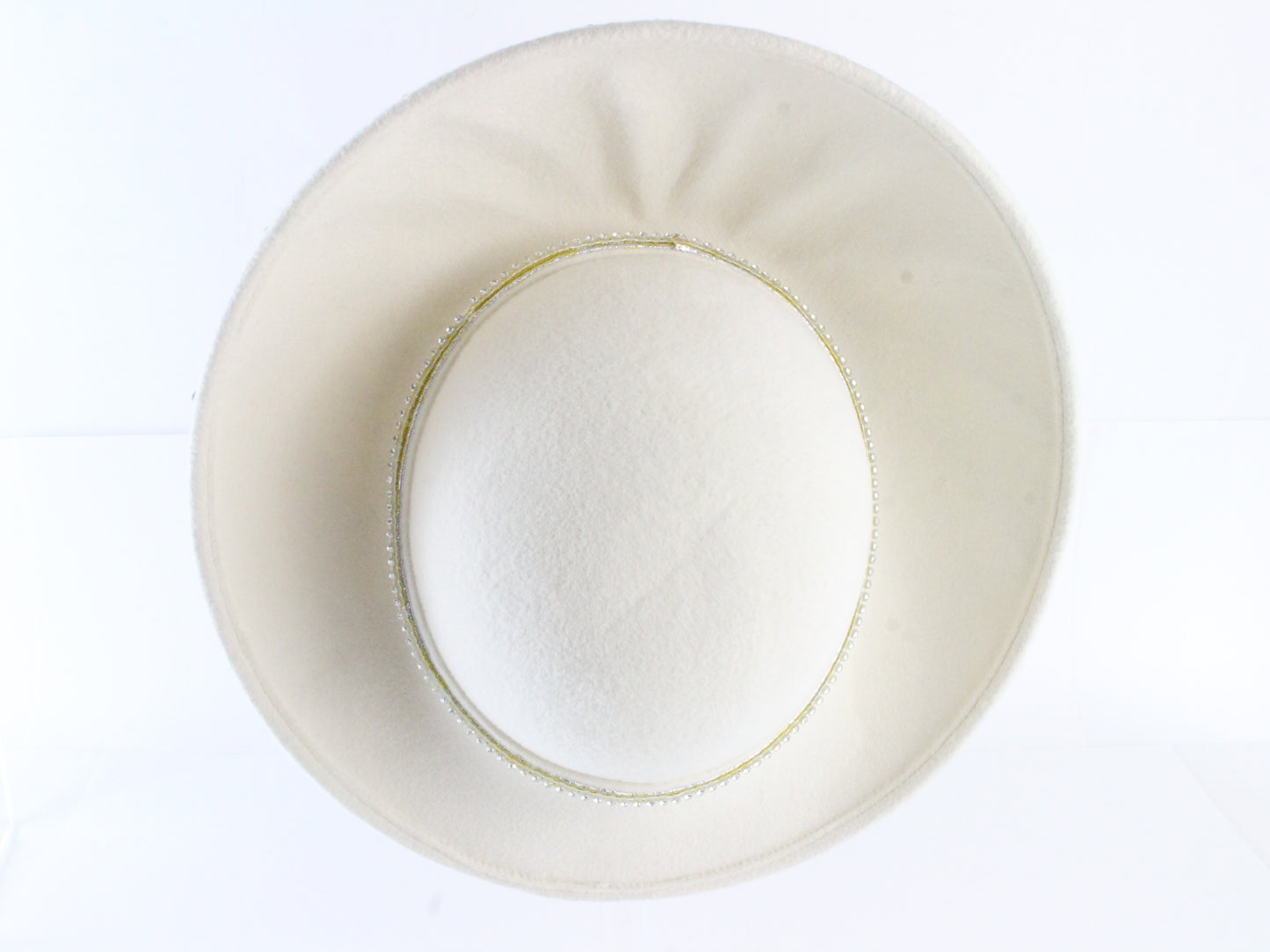 George Zamaul Coture Ladies White Felt Hat W/ Rhinestones 7 1/4 58cm