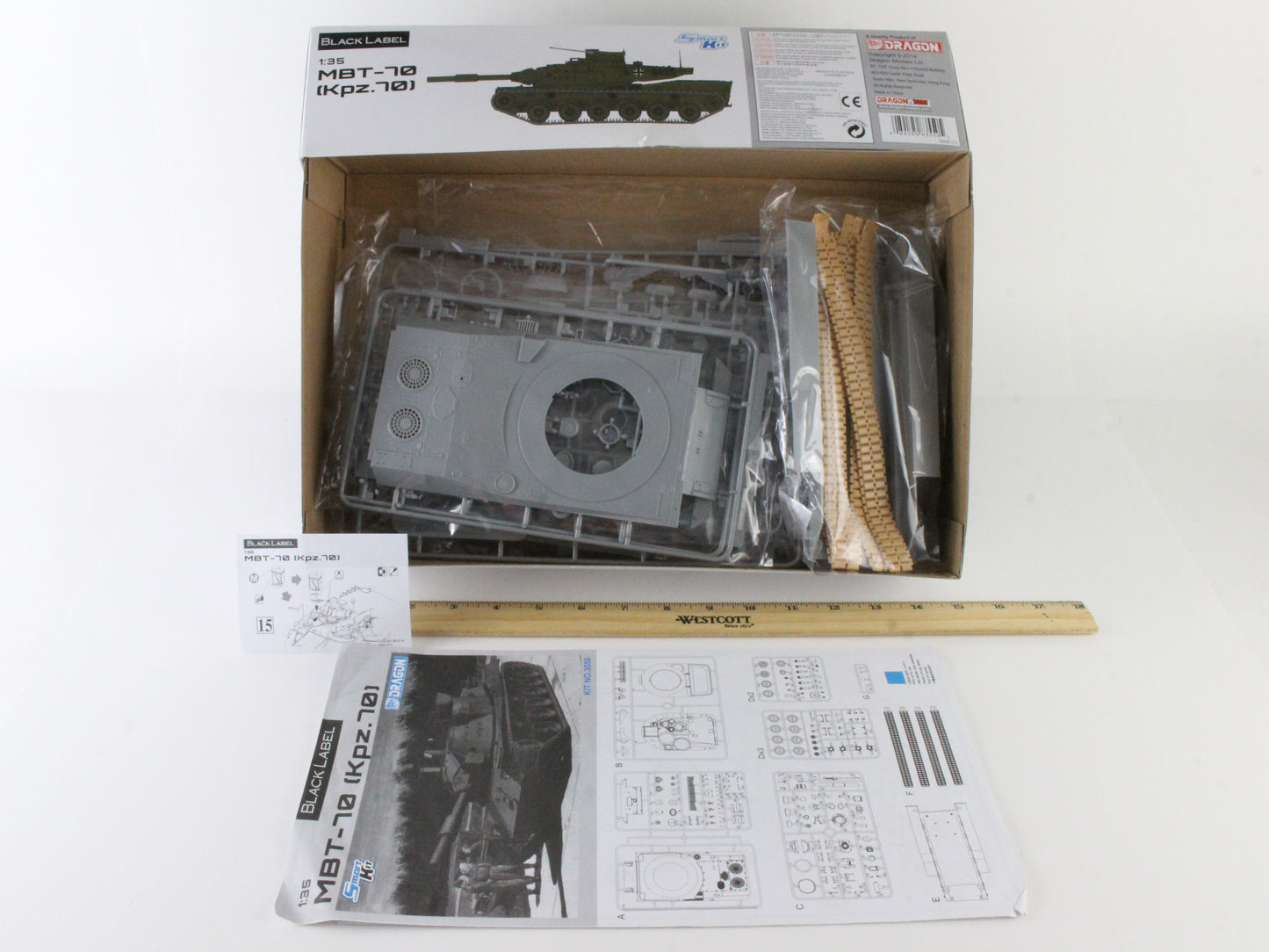 Mbt-70 Kpz.70 Tank Black Label 1:35 Dragon Model Kit 3550