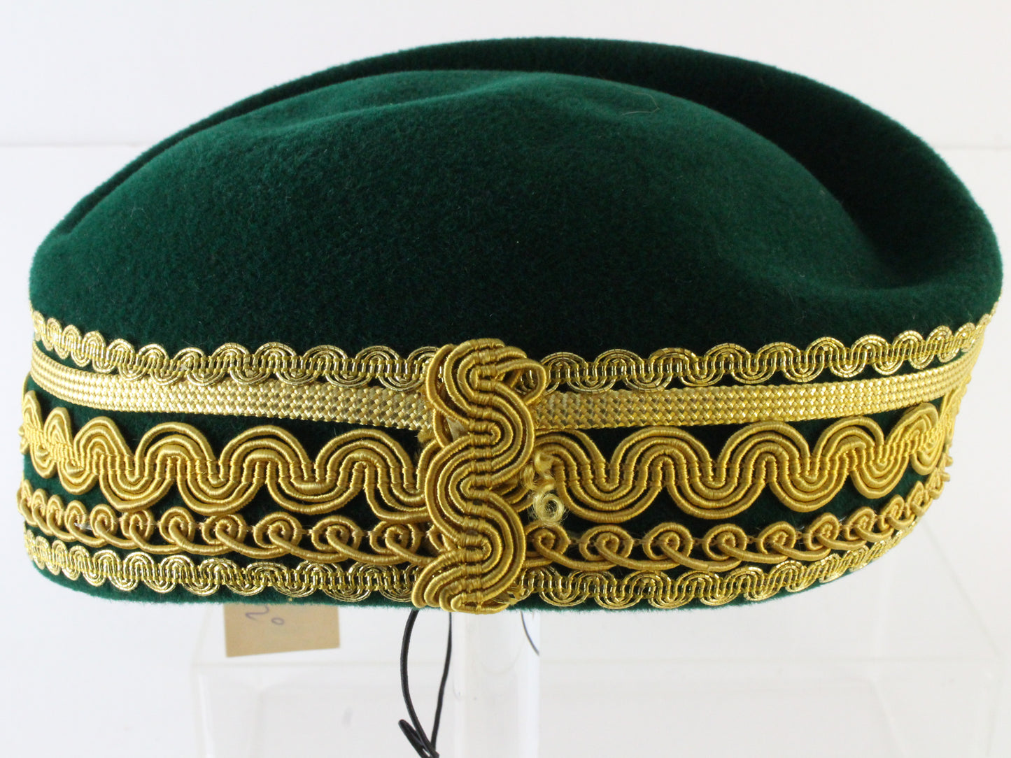 Sonni of California Ladies Boutique Green Felt Hat W/ Gold Cord 6 7/8 55cm