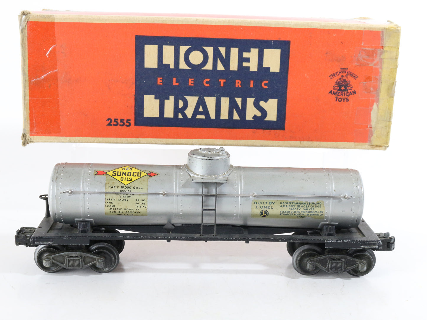 Lionel O Postwar 2555 Sunoco Oils Silver Single Dome Tank Car Flying Shoe