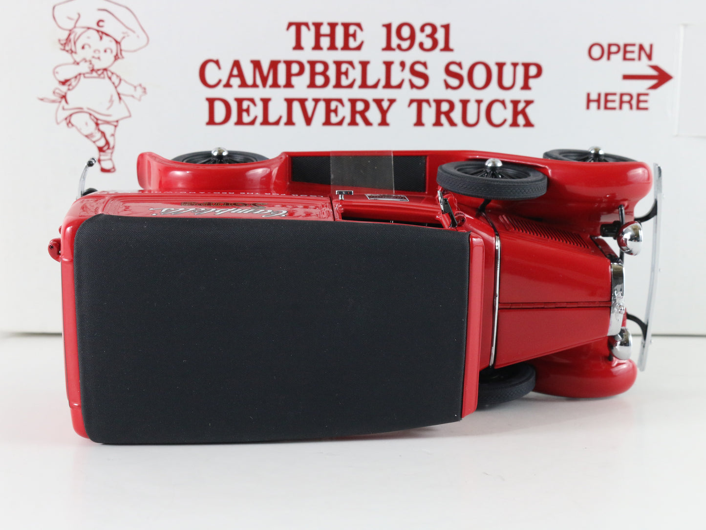 1931 Campbells Soup Delivery Truck Red & Black Danbury Mint 1:24 Model Car