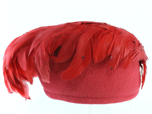 George Zamaul New York Ladies Boutique Red Felt Hat W/ Feathers 6 7/8 55cm