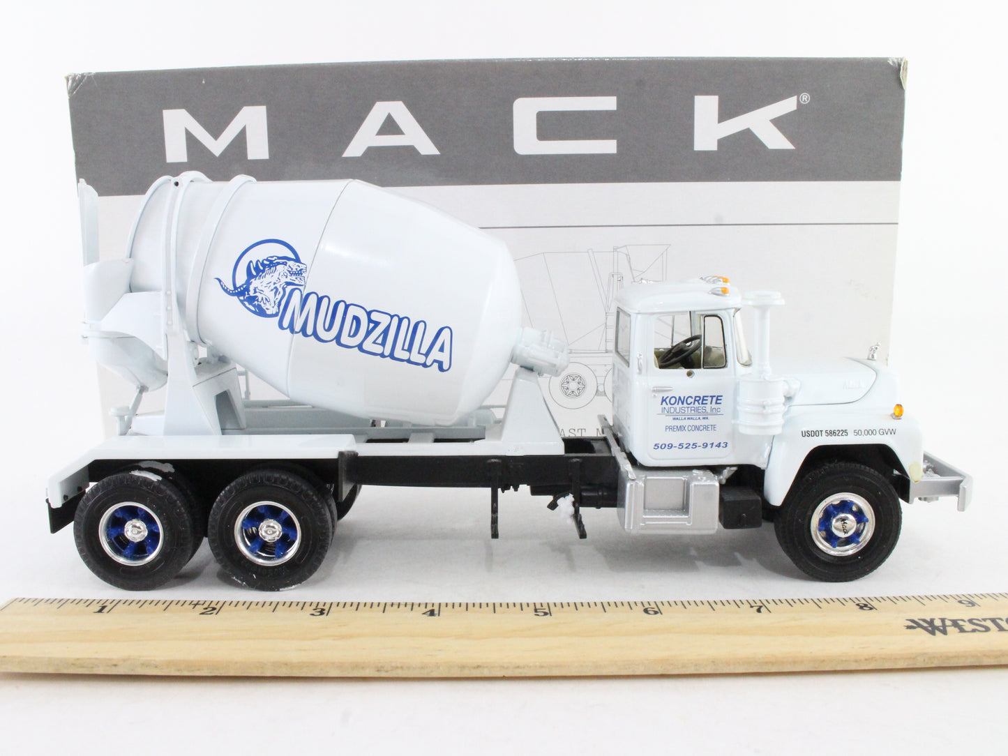 Mack R-Model Mixer Koncrete Industries Mudzilla First Gear 1:34 Model 18-2714