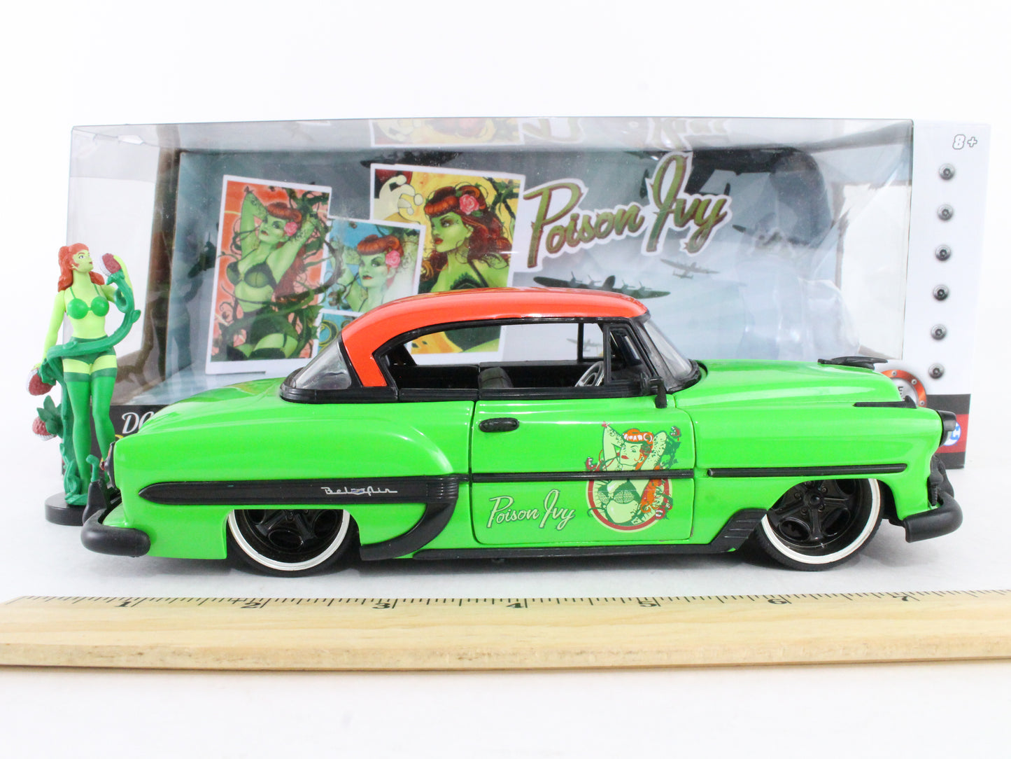 Poison Ivy 1953 Chevy Bel Air DC Comics Bombshells Jada 1:24 Scale Model 30456