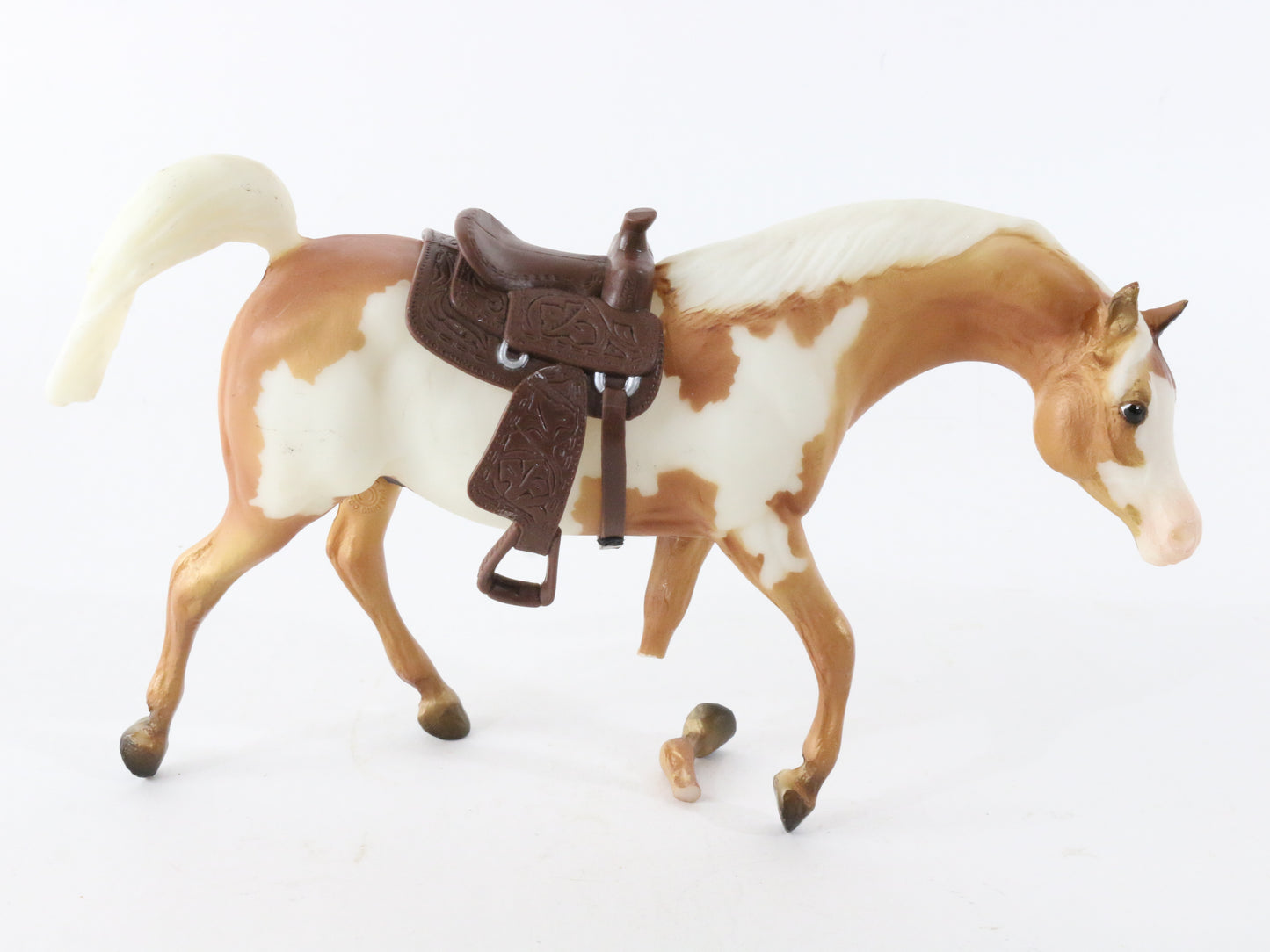 Vintage Breyer Traditional Paint Horse w/ Saddle Issue: Broken Leg