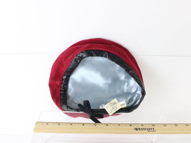 Winfield Cover Co Ladies Red Swede Vintage Beret MULTIPLE SIZES