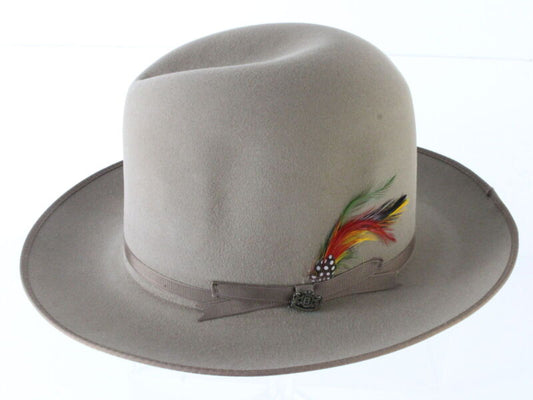 Biltmore Wilderness Mens Fawn Brown Felt WESTERN STYLE Hat W/ Pin 6 3/4 54cm