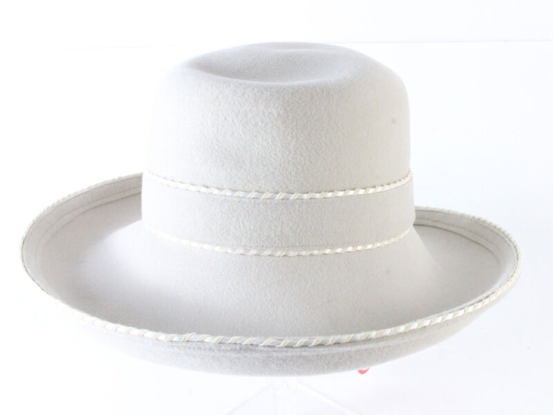 Frank Olive New York Ladies Boutique Off White Felt Hat W/ Band 7 56cm