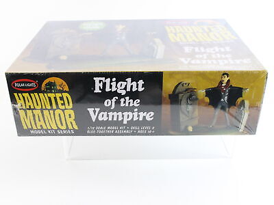 Polar Lights 1/12 Kit Haunted Manor Flight Of The Vampire Pol977/12