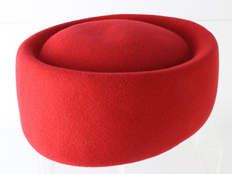 Sonni Of California Ladies Red Felt Pillbox Hat Church Hat Sunday 7 1/8 57cm